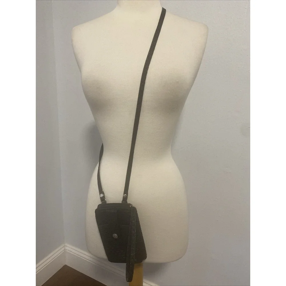 Woven Zip Around‎ Wallet Wristlet Cellphone Crossbag